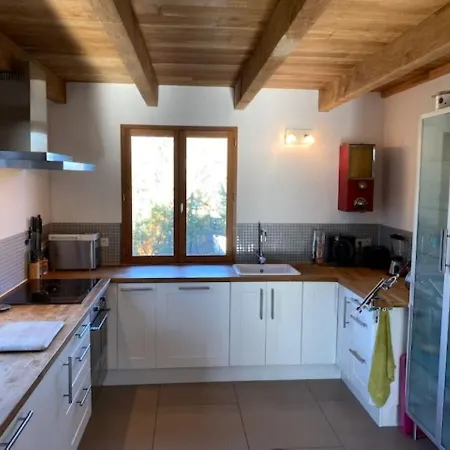 Detached House In A Beautiful Area In Dom wakacyjny *