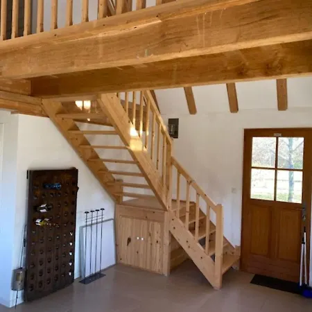 Detached House In A Beautiful Area In Dom wakacyjny Calvignac