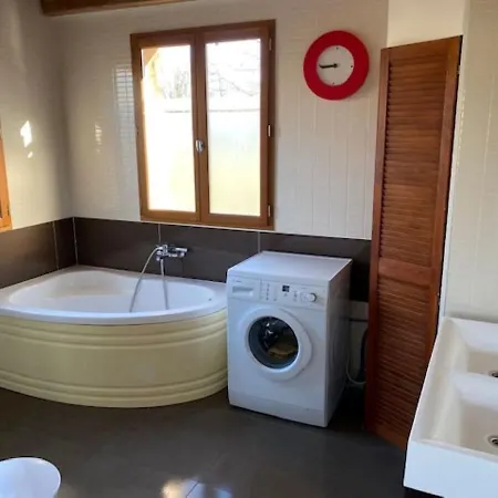 Detached House In A Beautiful Area In Dom wakacyjny *